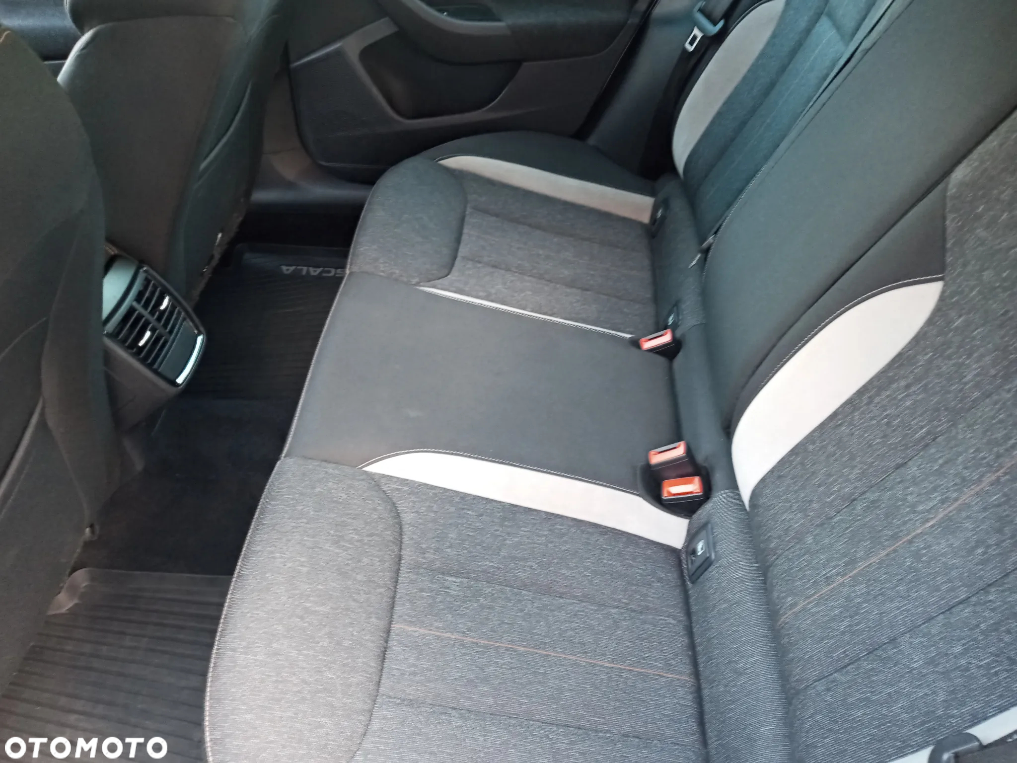 Skoda Scala 1.5 TSI Style - 34