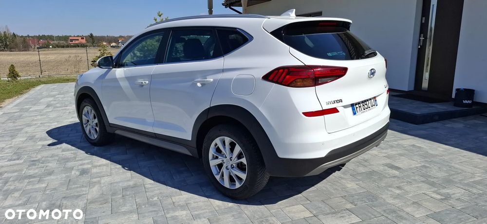 Hyundai Tucson 1.6 CRDi 48V-Hybrid 2WD DCT Select - 4