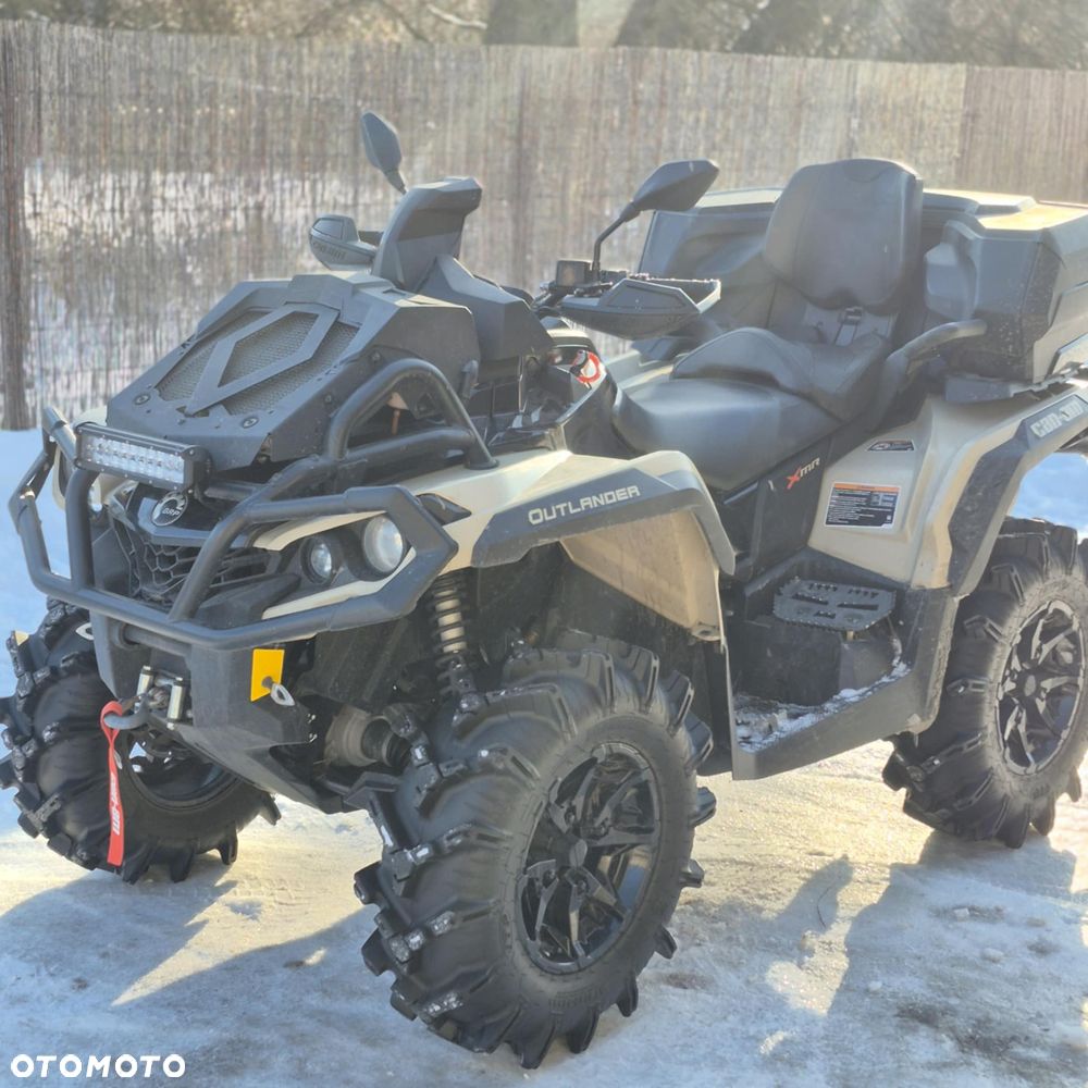 Can-Am Outlander - 2