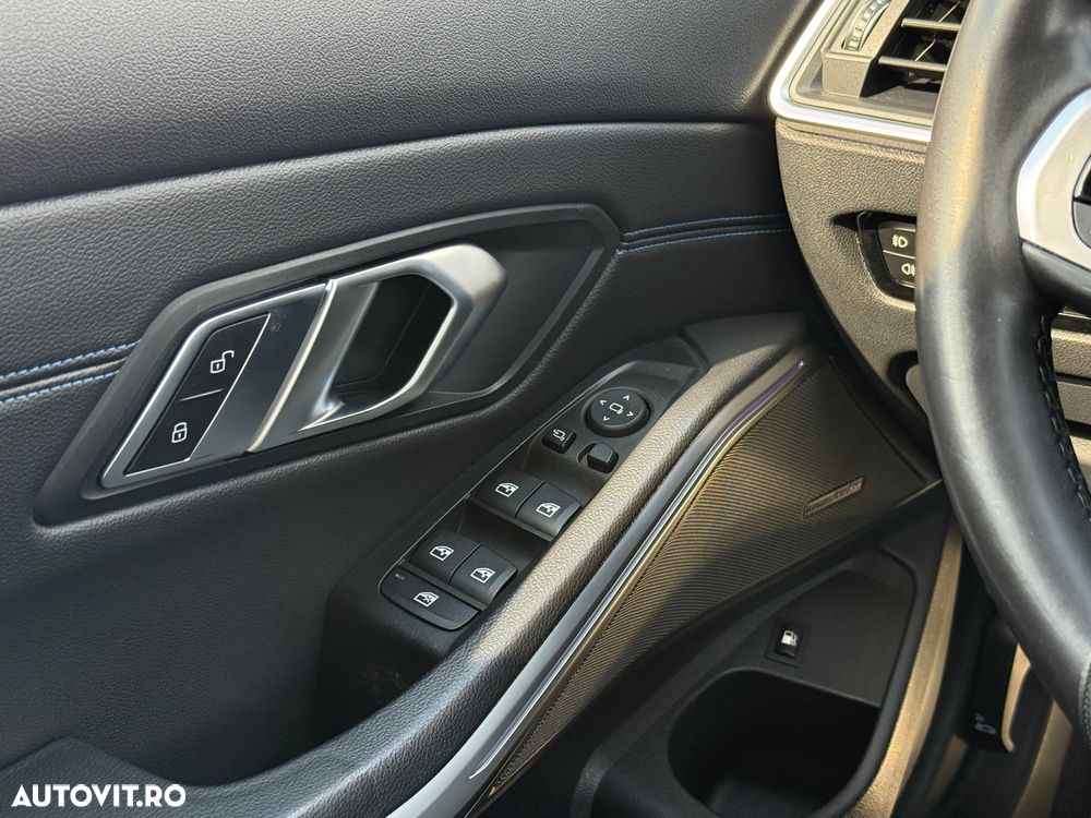 BMW Seria 3 330e Aut. M Sport - 23