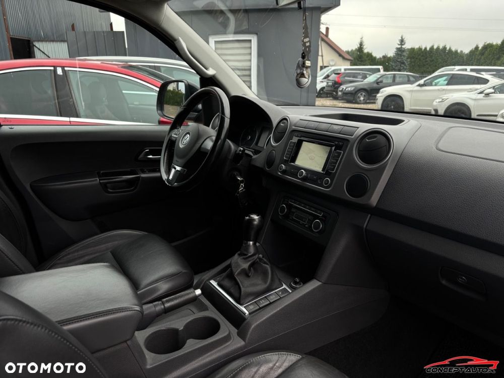 Volkswagen Amarok - 18