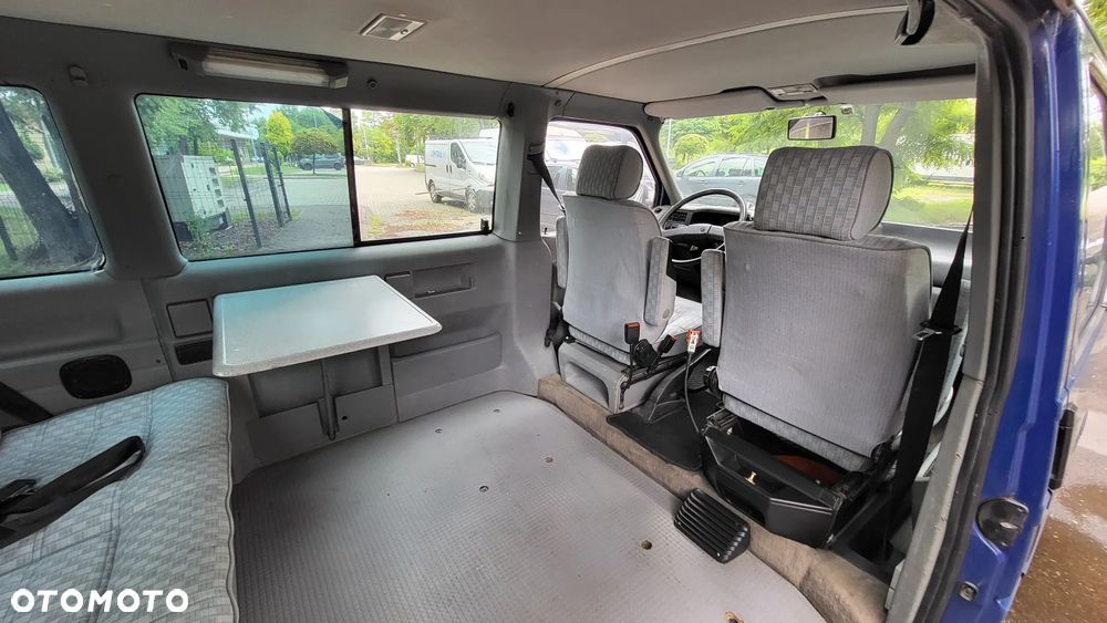 Volkswagen Transporter Standard - 10