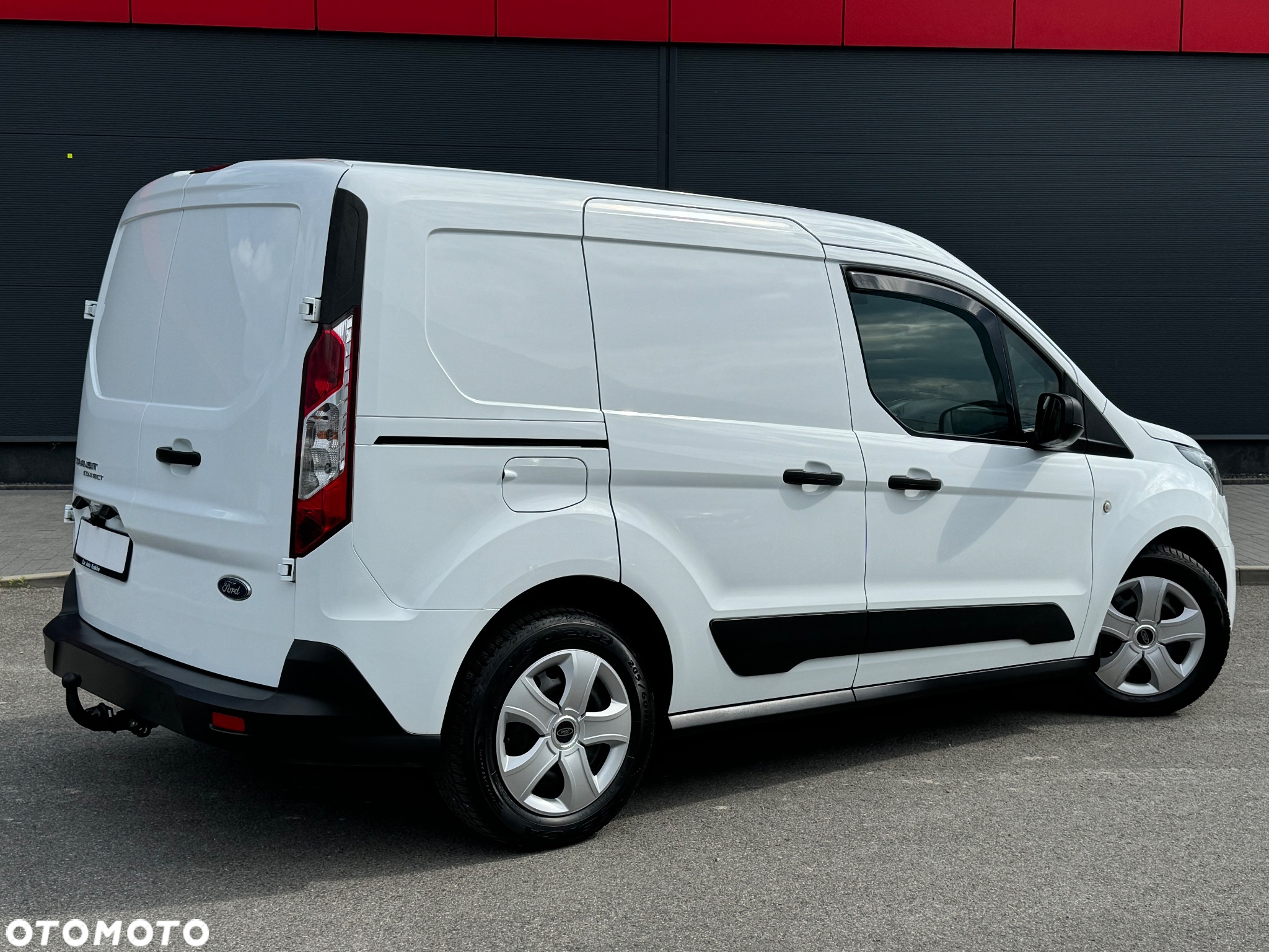 Ford Transit Connect - 4