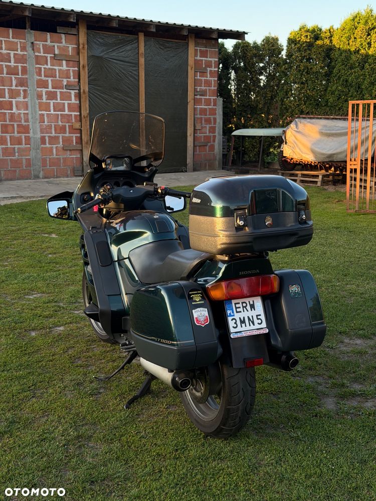 Honda ST - 9