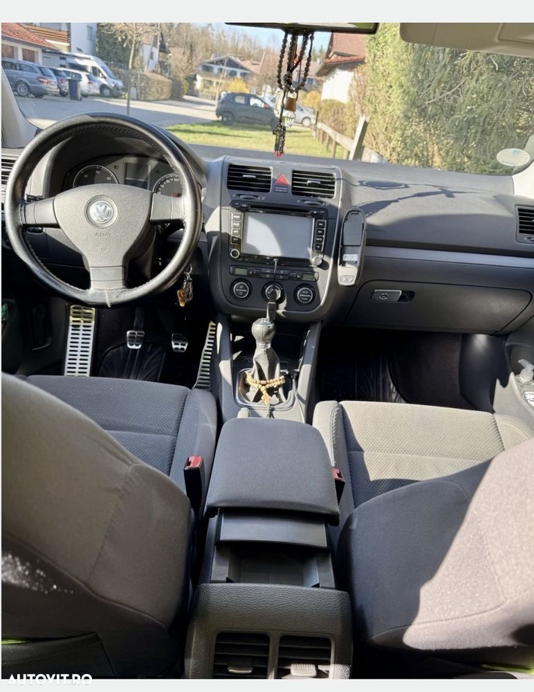 Volkswagen Golf 1.9 TDI Comfortline - 6