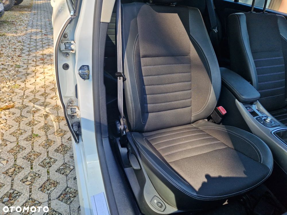 Renault Laguna Grandtour 2.0 16V Expression - 32