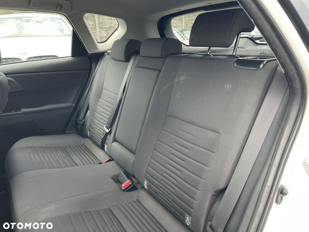 Toyota Auris Hybrid 135 Freestyle - 15