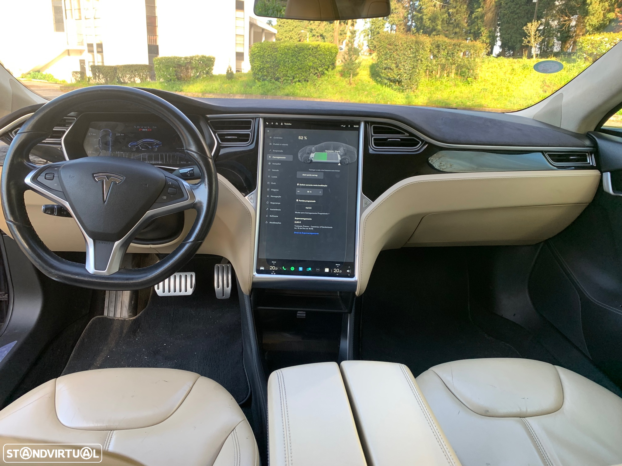 Tesla Model S P85D - 12