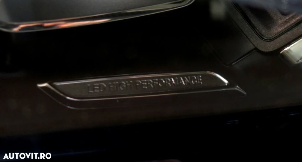 Mercedes-Benz CLA 200 7G-DCT Special Edition - 31