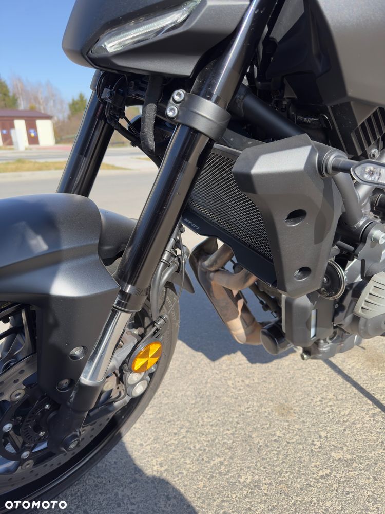 Yamaha MT - 12