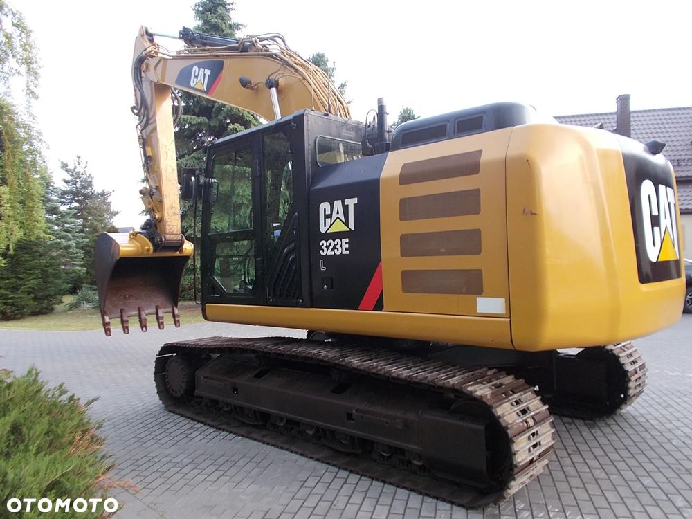 Caterpillar 323E - 37