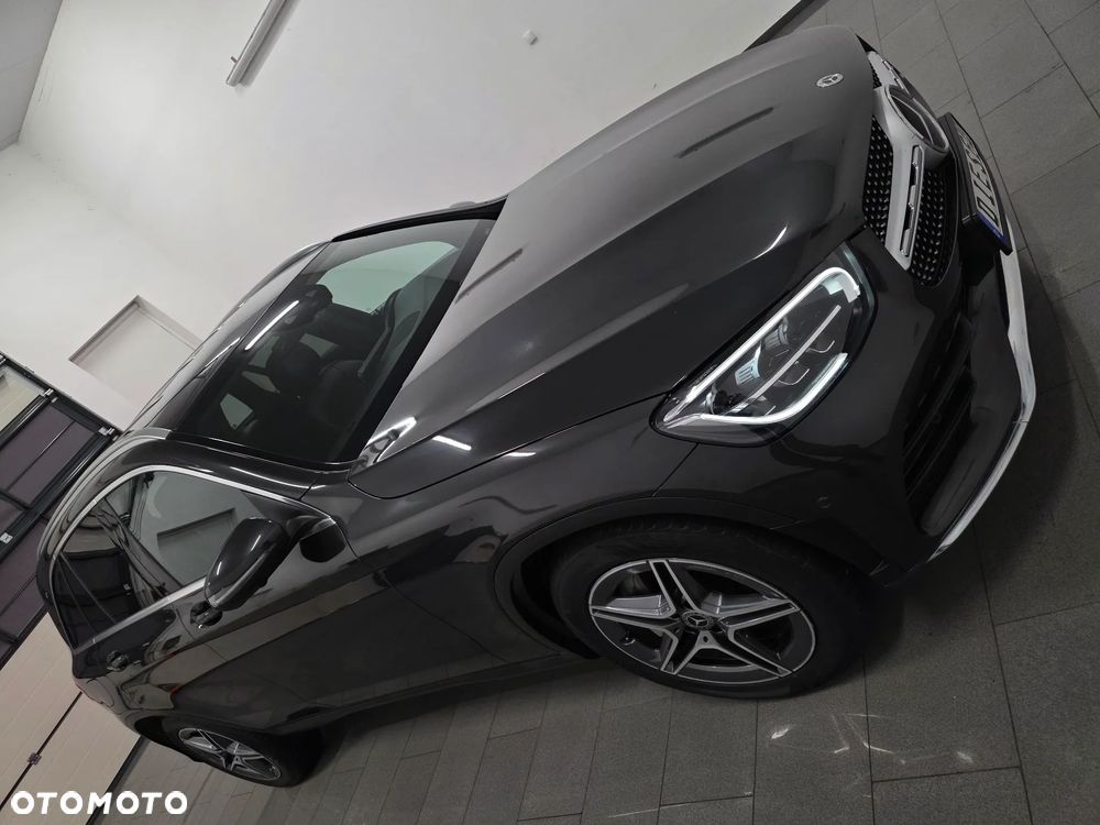 Mercedes-Benz GLC 200 d 4Matic 9G-TRONIC AMG Line Plus - 3