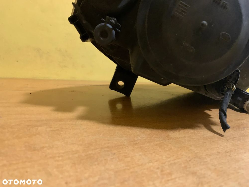 VW PASSAT B6 LAMPA PRAWA LEWA PRZEDNIA KOMPLET 3C0941005J - 9