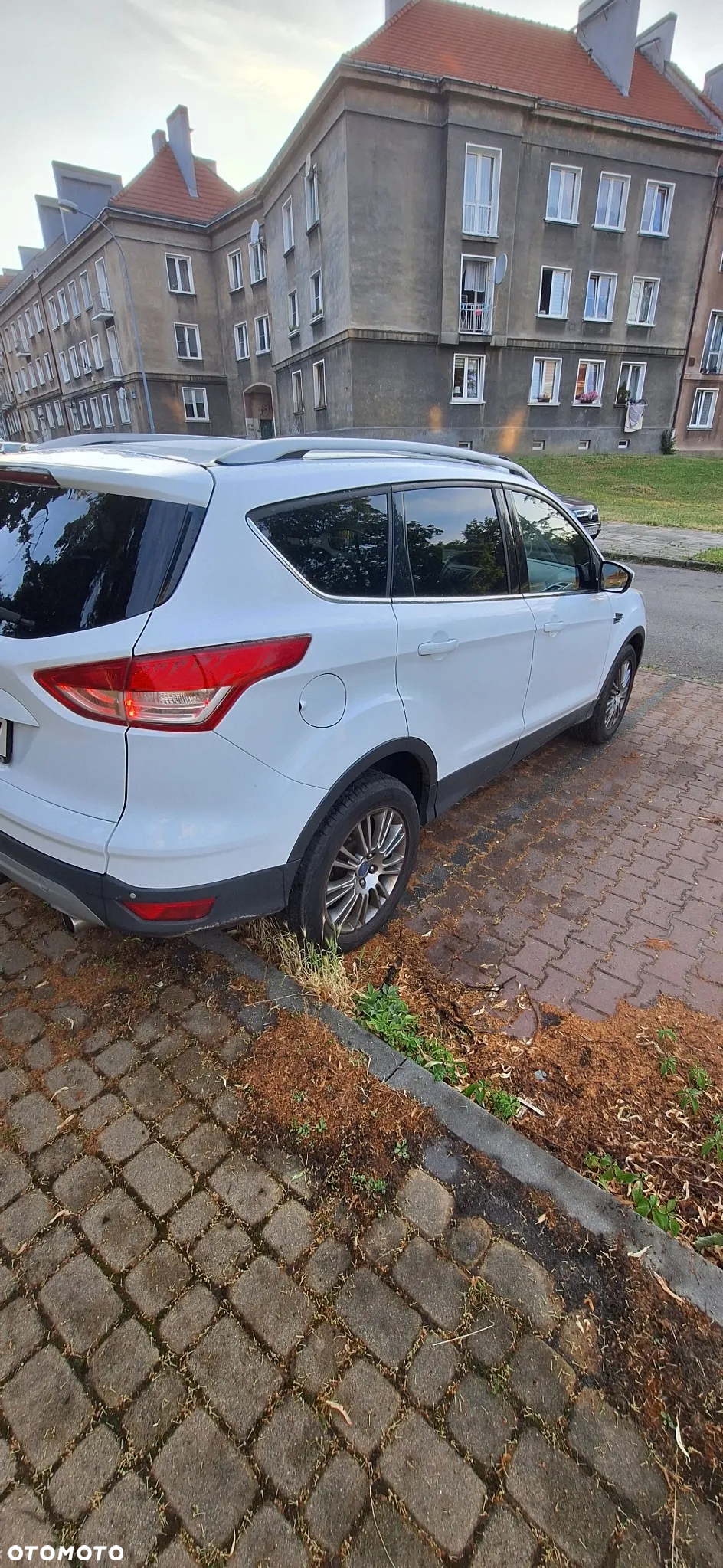 Ford Kuga 2.0 TDCi 4x4 Individual - 2