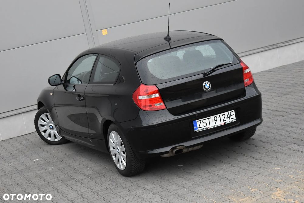 BMW Seria 1 116i - 36