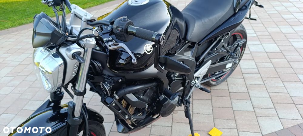 Yamaha FZ6 - 15