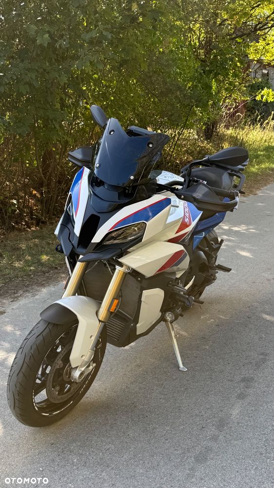 BMW XR - 3