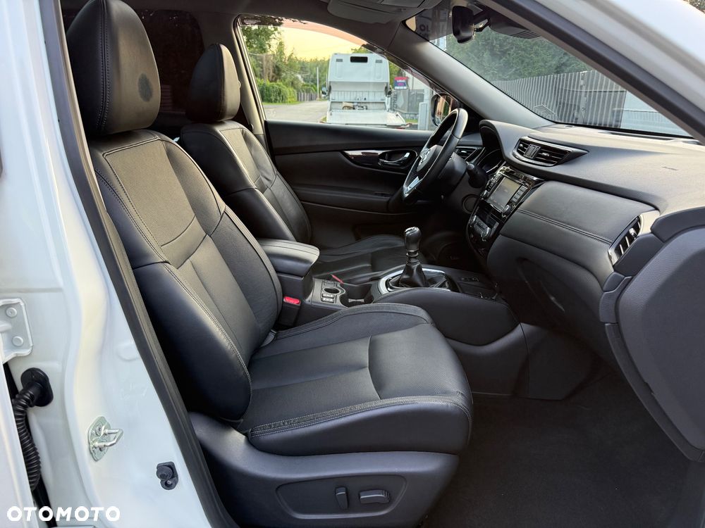 Nissan X-Trail 1.6 DIG-T Tekna - 11