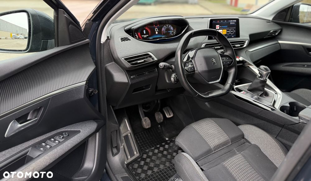 Peugeot 3008 1.2 PureTech Active S&S - 5