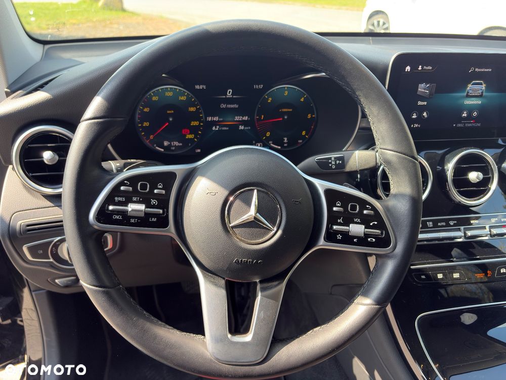 Mercedes-Benz GLC - 13