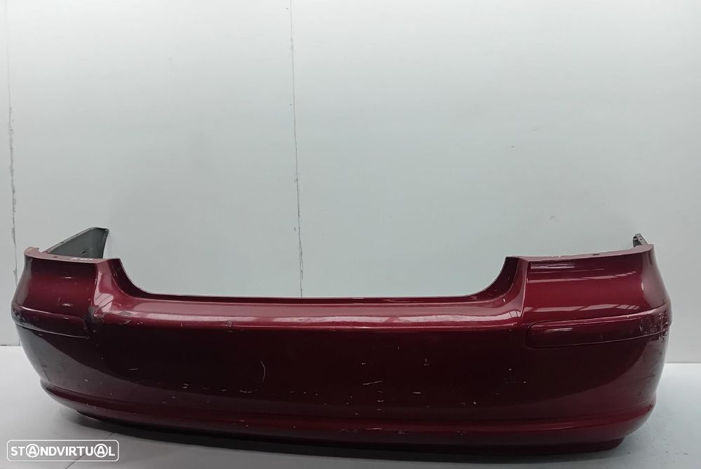 Pára-choques trás TOYOTA Avensis Liftback (_T25_) - 1