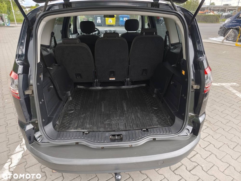 Ford S-Max 2.0 TDCi DPF Champions Edition - 13