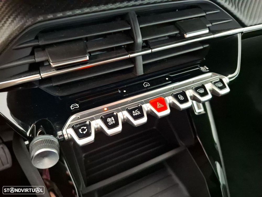 Peugeot 2008 1.2 Hybrid Style e-DCS6 - 18