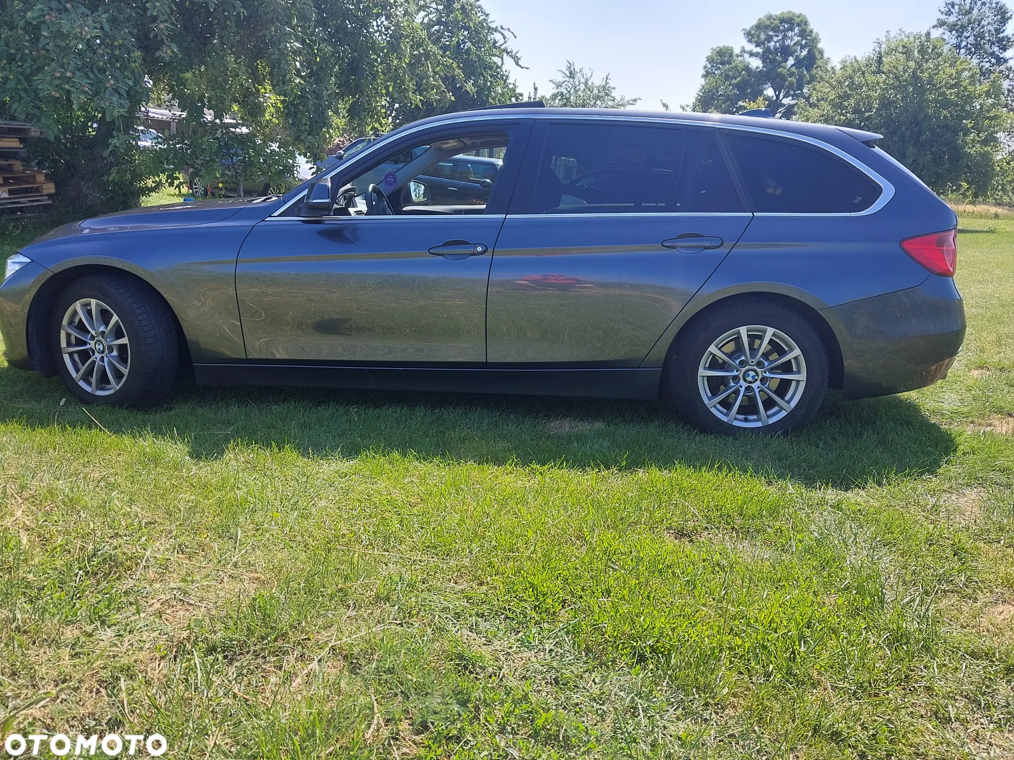 BMW Seria 3 318d Touring - 7