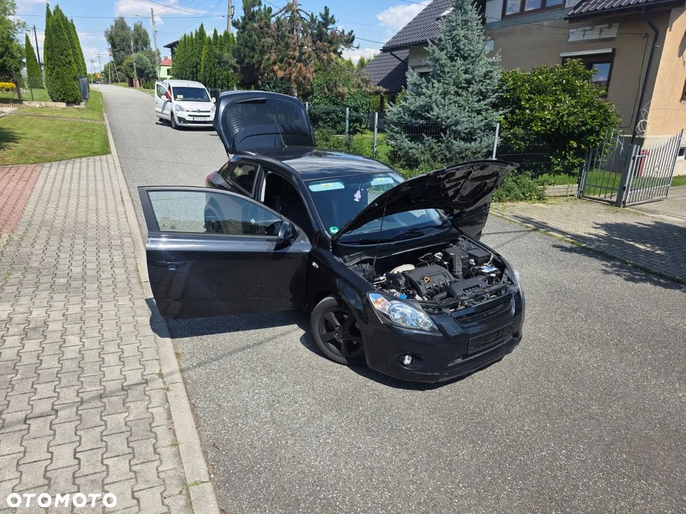 Kia Ceed 1.4 Comfort + - 3