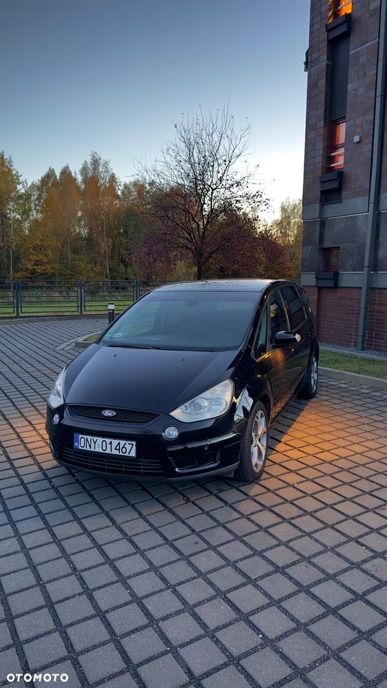 Ford S-Max - 1