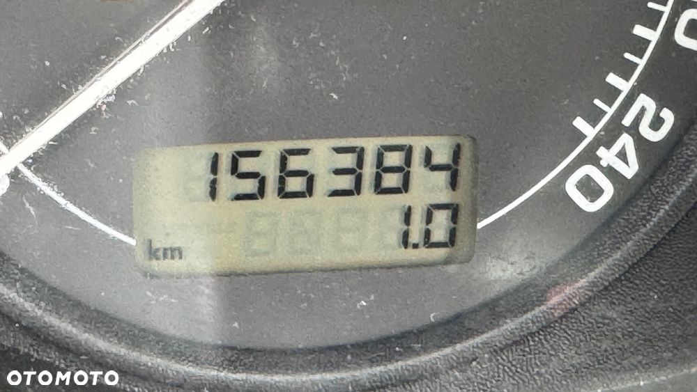 Skoda Octavia 1.6 Tour - 12