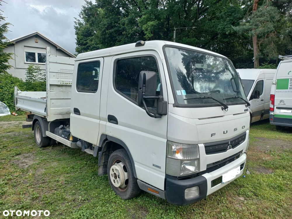 Mitsubishi FUSO CANTER - 1