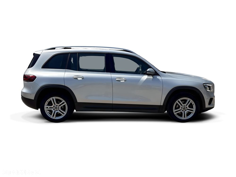 Mercedes-Benz GLB 200 7G-DCT - 8