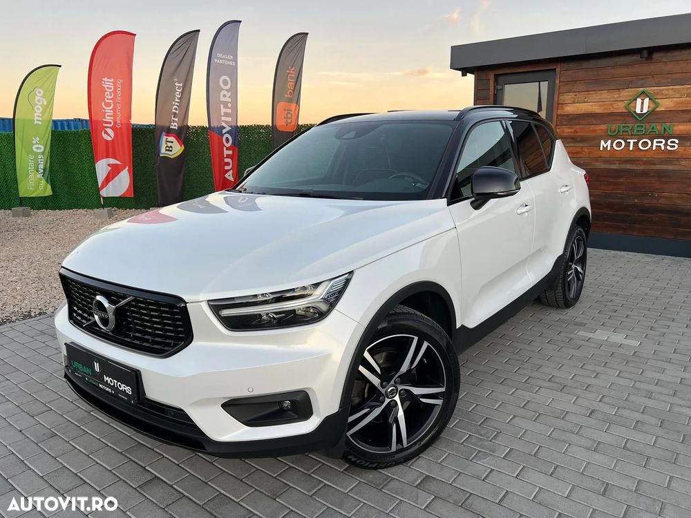 Volvo XC 40 D4 AWD R-Design - 1