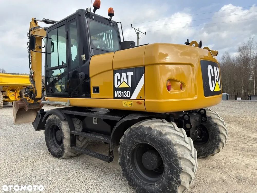 Caterpillar 313d - 4