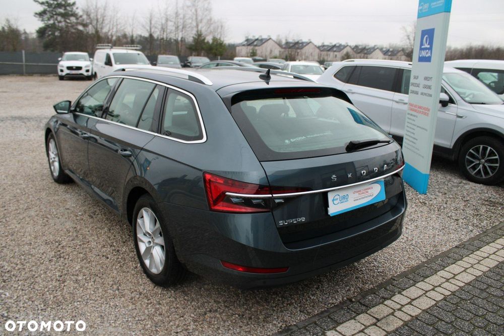 Skoda Superb - 8
