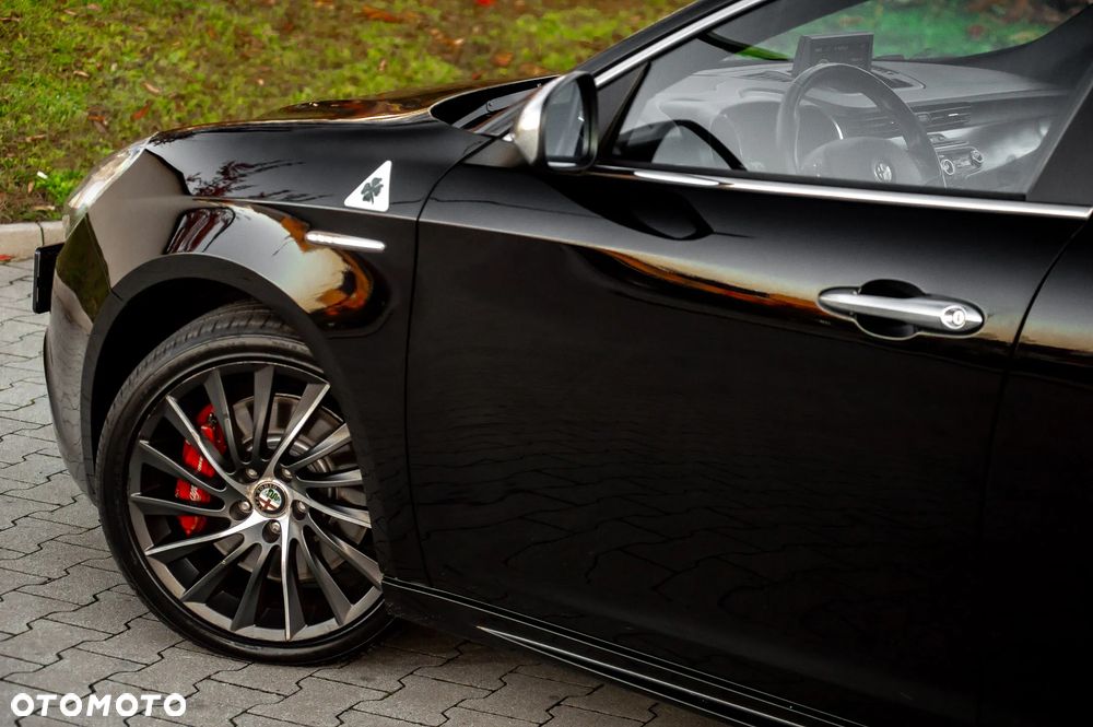Alfa Romeo Giulietta 1750 TBi Quadrifoglio Verde - 8