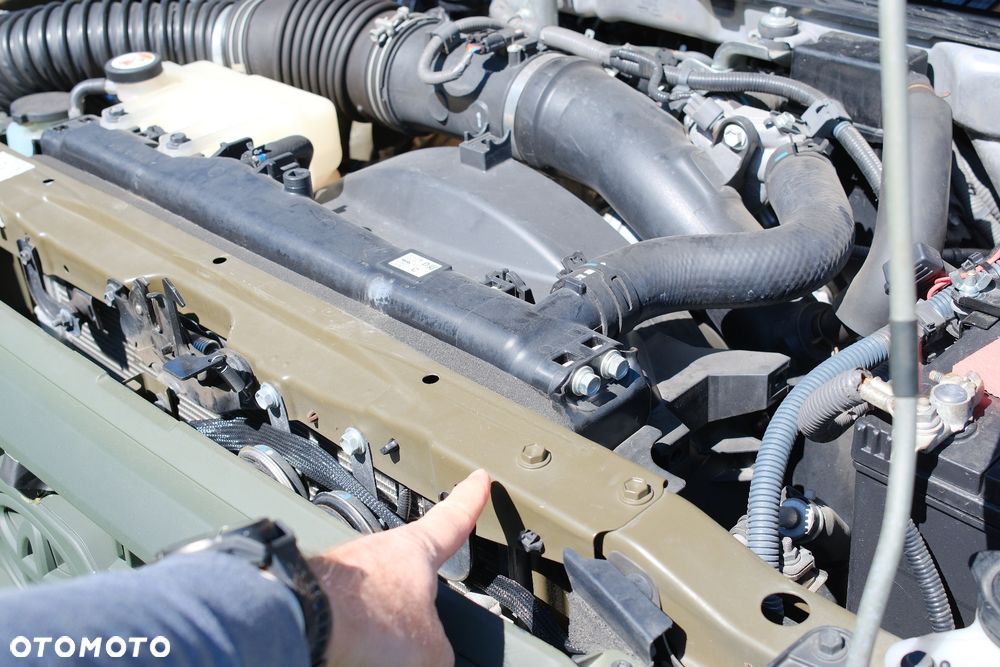 Toyota Land Cruiser - 34