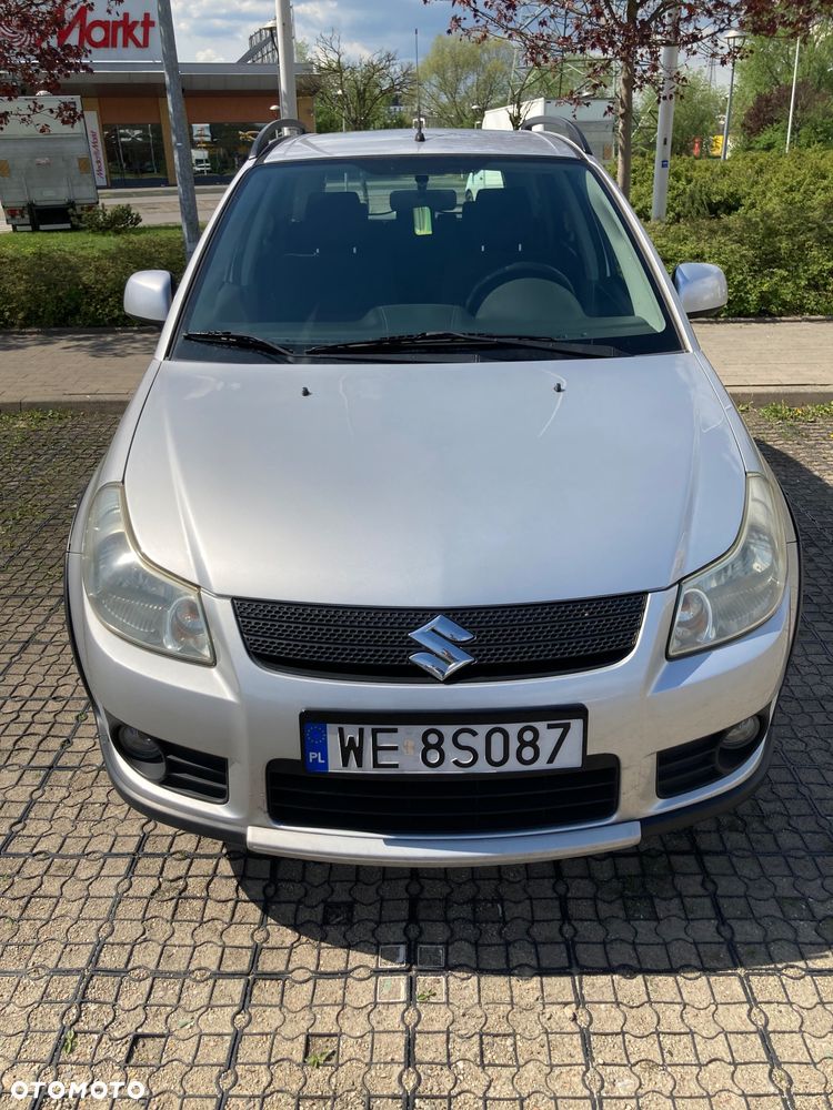 Suzuki SX4 - 4