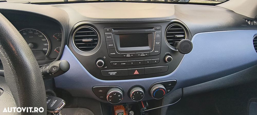 Hyundai i10 1.0 Blue Style - 22