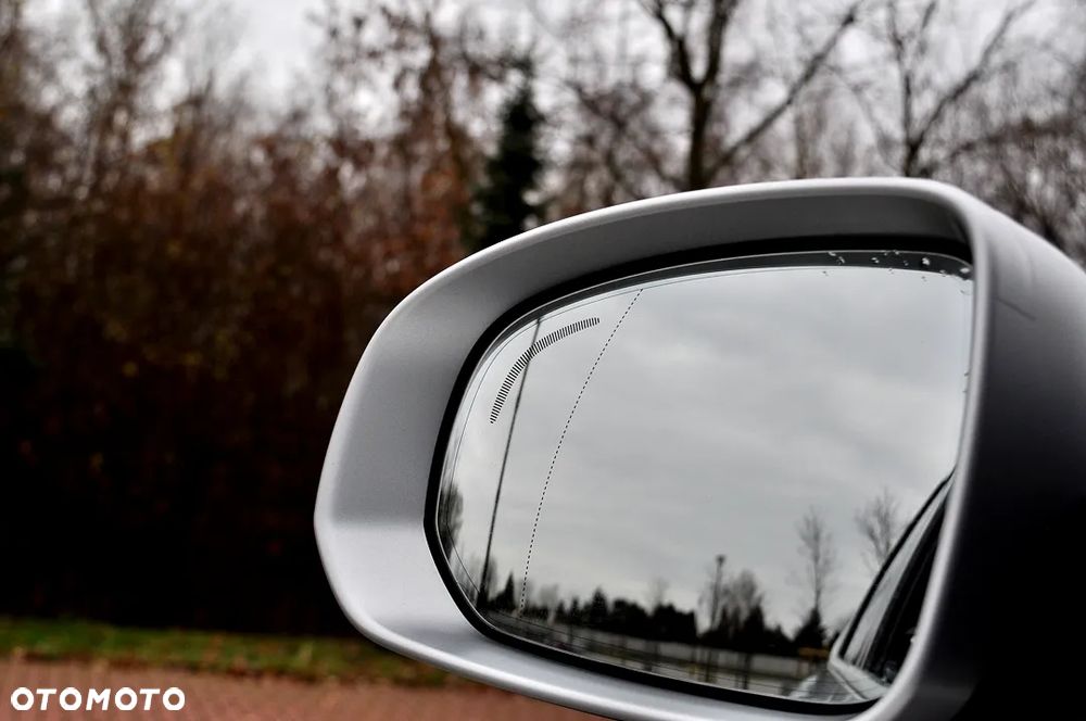 Volvo XC 60 T8 Plug-In Hybrid AWD R-Design - 14