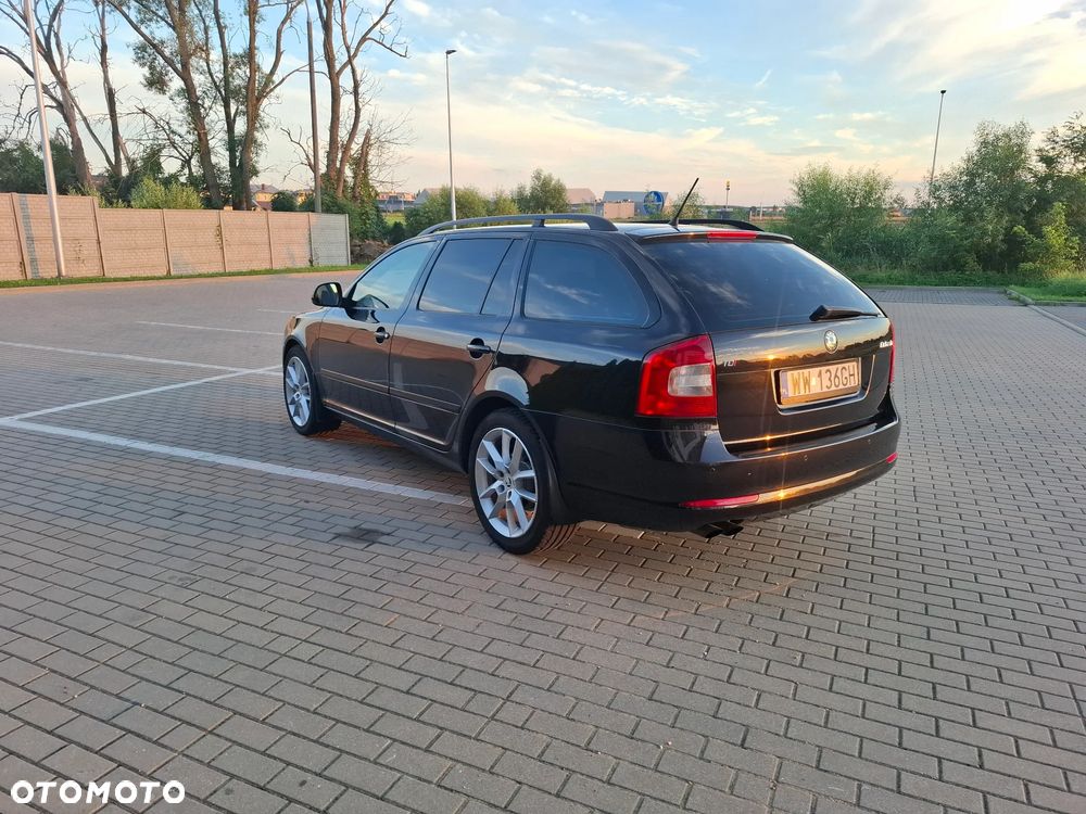 Skoda Octavia 2.0 TDI DPF Ambition DSG - 5