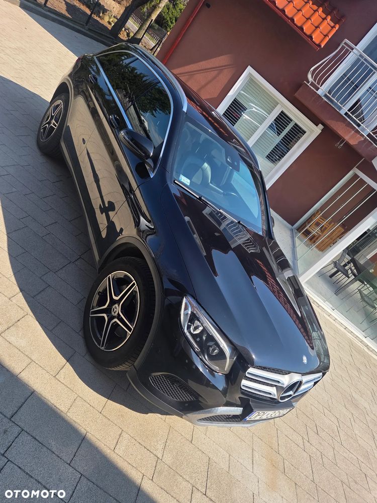 Mercedes-Benz GLC - 2