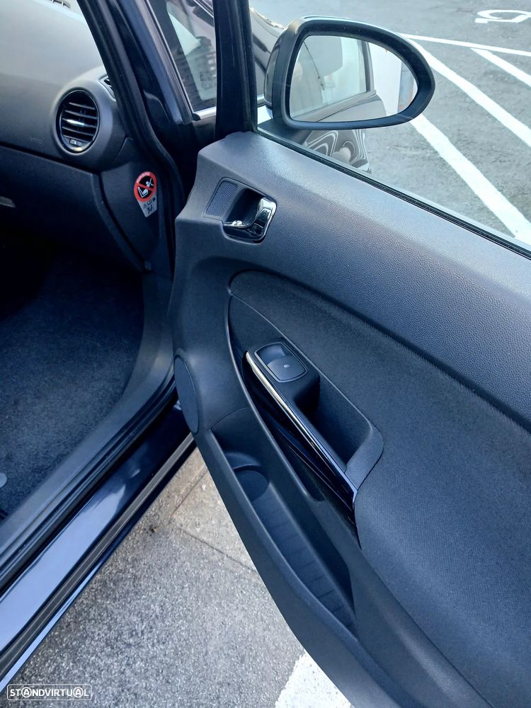 Opel Corsa - 4