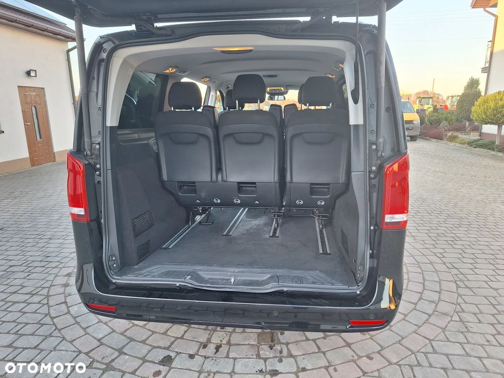 Mercedes-Benz Klasa V - 18