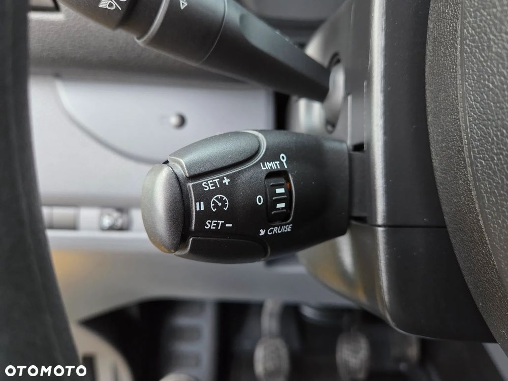 Peugeot Expert - 14