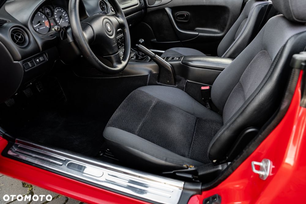 Mazda MX-5 1.6i 16V - 20