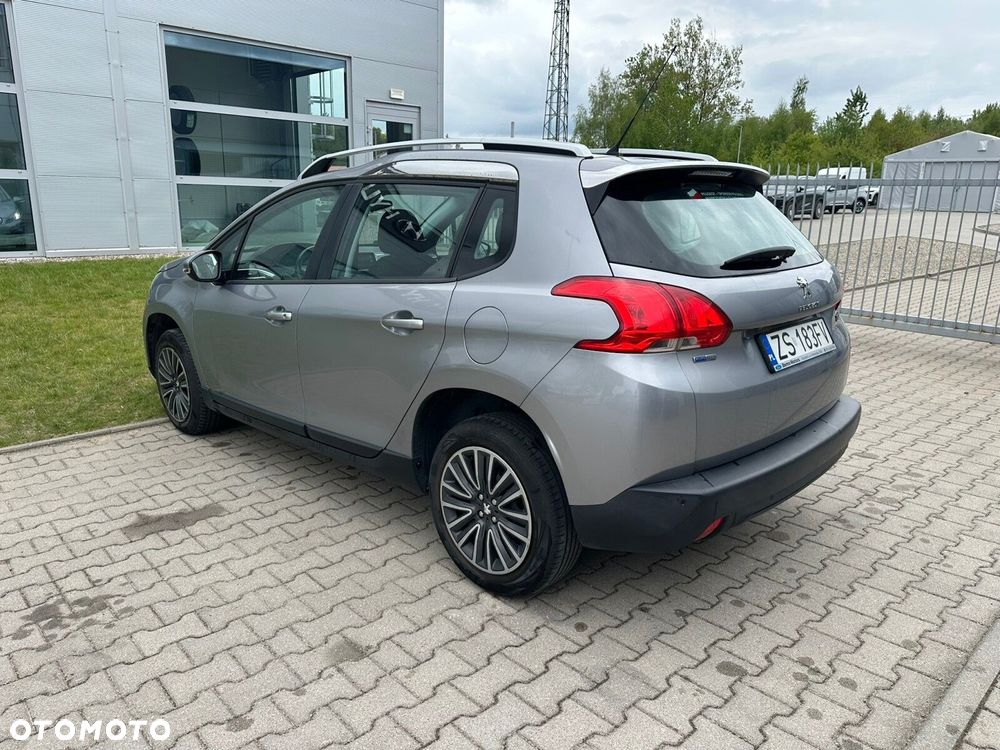 Peugeot 2008 1.2 Pure Tech Access EU6 - 8