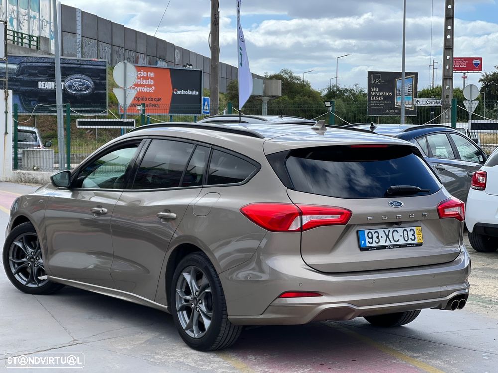 Ford Focus SW 1.5 TDCi EcoBlue ST-Line - 2