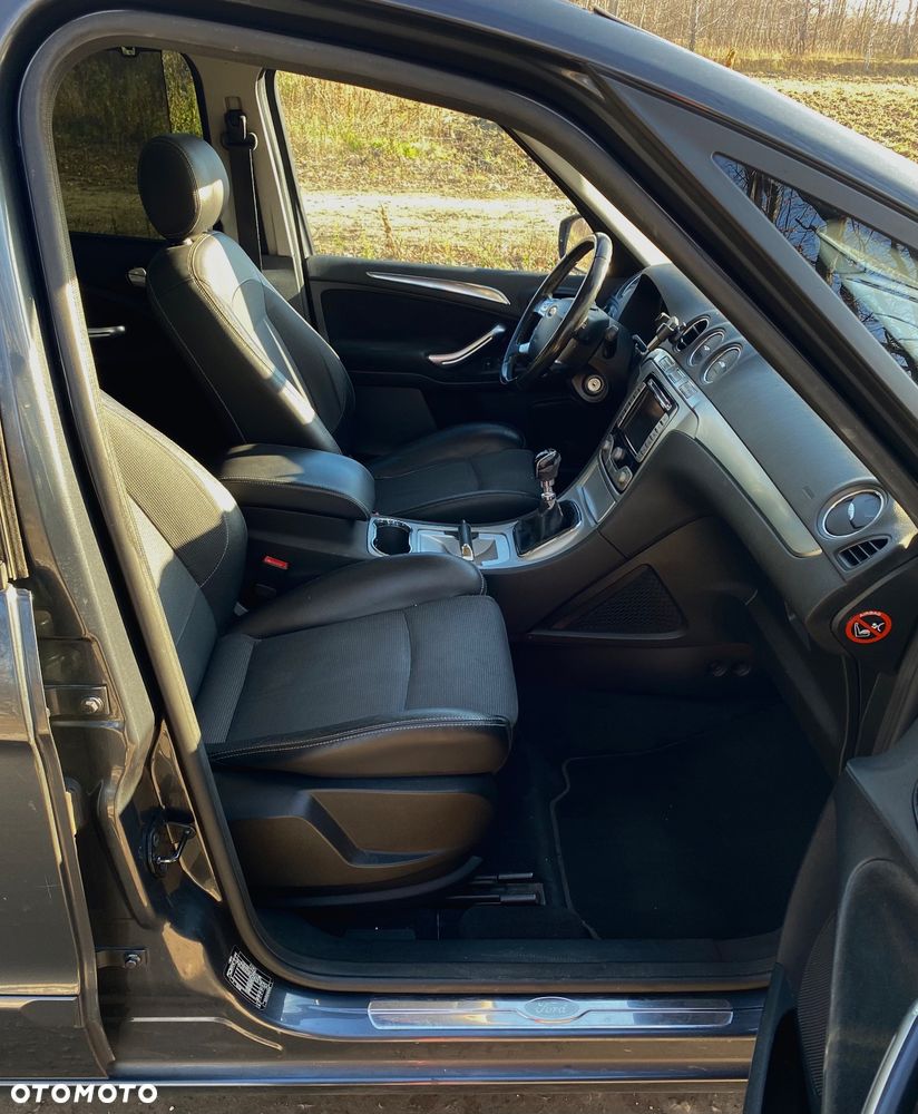 Ford S-Max 2.0 TDCi DPF Titanium - 10